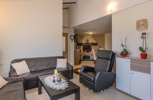 Buzinija House | Cozy home in Novigrad