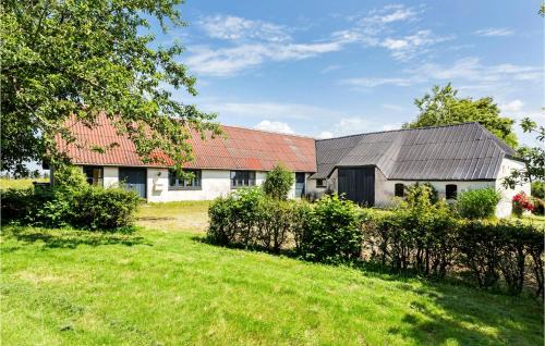 Nykobing Mors House | Cozy Home In Nykøbing M With Kitchen