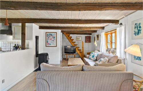 Nykobing Mors House | Cozy Home In Nykøbing M With Kitchen