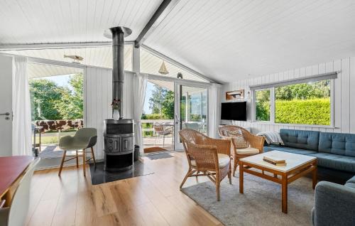 Nysted House | Cozy Home In Nysted With House Sea View