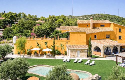 Can Trabal House | Cozy Home In Olerdola With Private Swimming Pool, Can Be Inside Or Outside