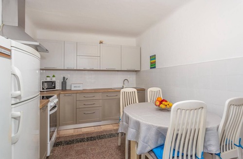 Omisalj House | Cozy home in Omisalj with kitchen