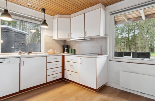 Sillerslev House | Cozy home in øster assels with sauna