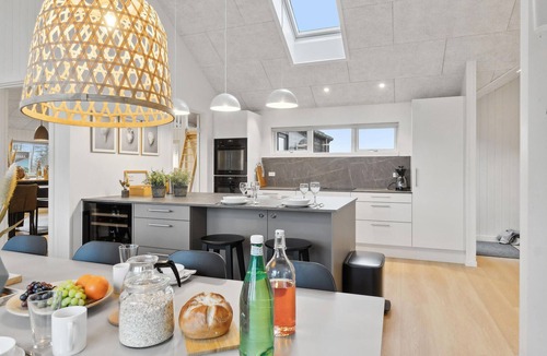 Hasmark Strand House | Cozy home in Otterup with sauna