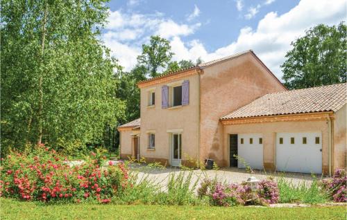 Payzac House | Cozy Home In Payzac With Kitchen