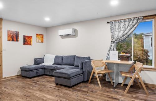 Pittsfield House | Cozy Home in Pittsfield