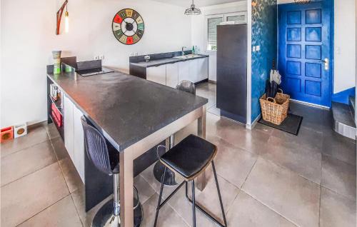 Plouarzel House | Cozy Home In Plouarzel