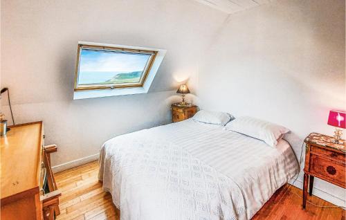 Plouarzel House | Cozy Home In Plouarzel