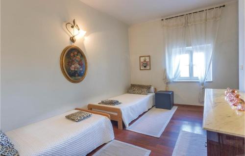 Pomer House | Cozy Home In Pomer With Wifi