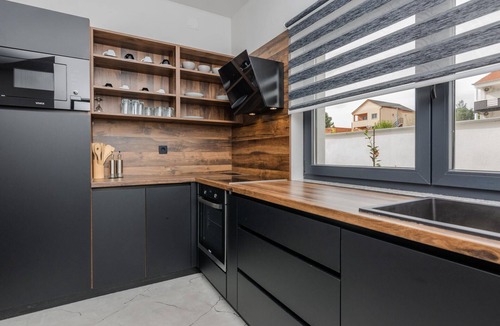 Posedarje House | Cozy home in Posedarje with private swimming pool, can be inside or outside