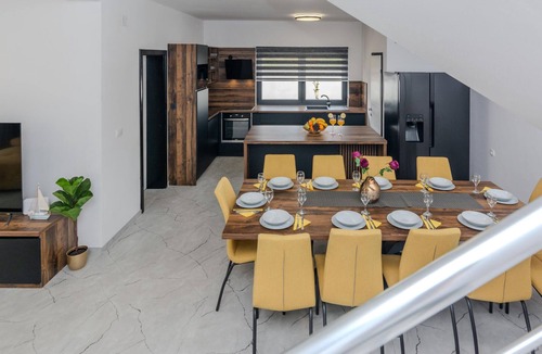 Posedarje House | Cozy home in Posedarje with private swimming pool, can be inside or outside