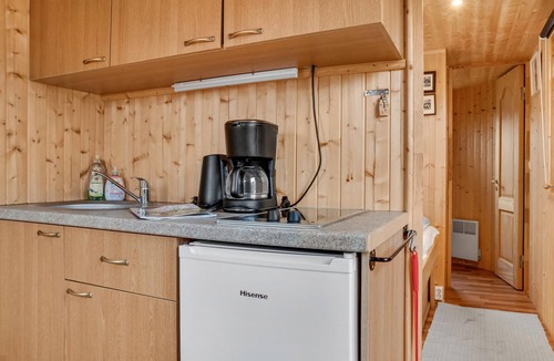 Togeholt House | Cozy home in Præstø with kitchen