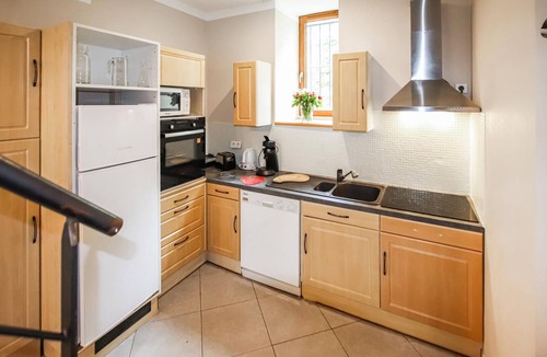 Privas House | Cozy home in Privas with sauna