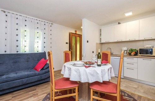 Sarsoni House | Cozy home in Rijeka with house a panoramic view
