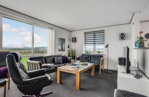 Ringkobing House | Cozy home in Ringkøbing with sauna