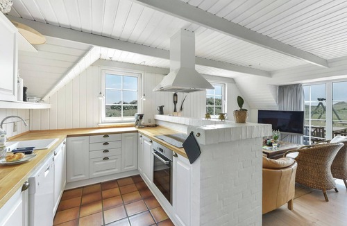 Klegod Strand House | Cozy home in Ringkøbing with sauna