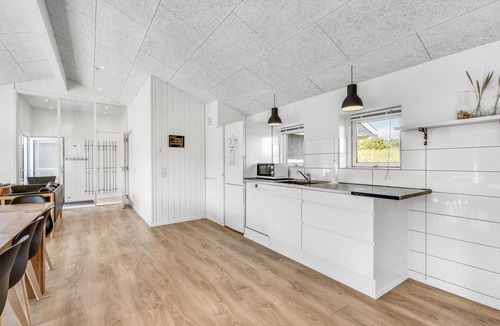 Klegod Strand House | Cozy home in Ringkøbing with sauna