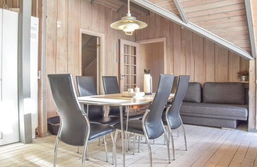 Lodbjerg Hede House | Cozy home in Ringkøbing with sauna