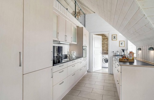 Klegod Strand House | Cozy home in Ringkøbing with sauna