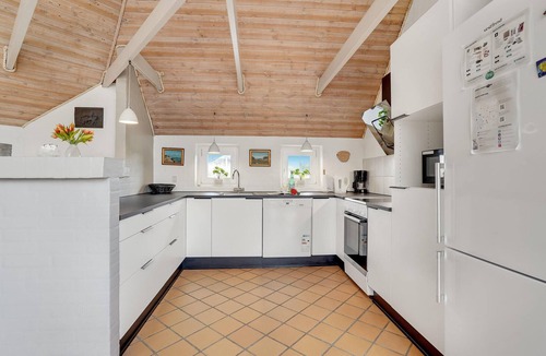 Klegod House | Cozy home in Ringkøbing with kitchen