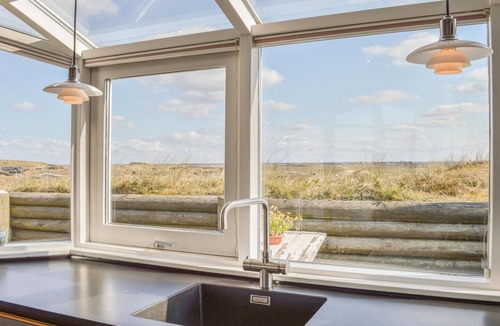 Houvig Strand House | Cozy home in Ringkøbing with sauna