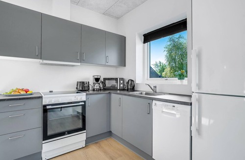 Ringkobing House | Cozy home in Ringkøbing with kitchen