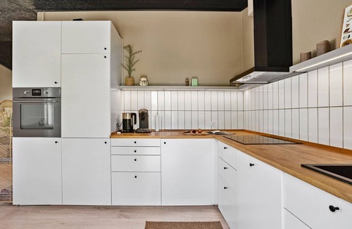 Ronde House | Cozy home in Rønde with WiFi