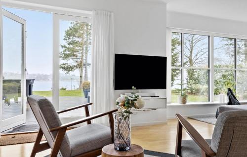 Roskilde House | Cozy Home In Roskilde With Wifi