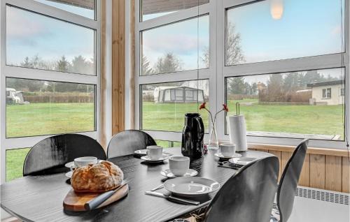Sallingsund House | Cozy Home In Roslev With Wifi