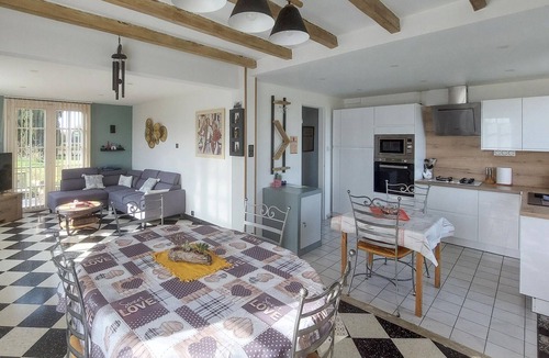 Ruminghem House | Cozy home in RUMINGHEM with WiFi