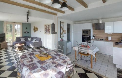 Ruminghem House | Cozy Home In Ruminghem With Wifi