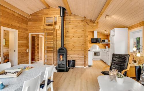 Nordost House | Cozy Home In Sæby With Kitchen