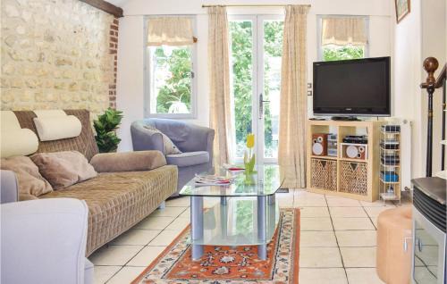 Sahurs House | Cozy Home In Sahurs With Wifi