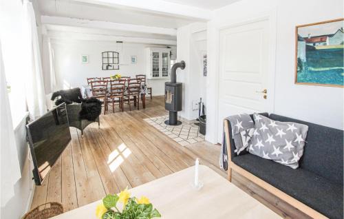 Samsø House | Cozy Home In Samsø With Wifi