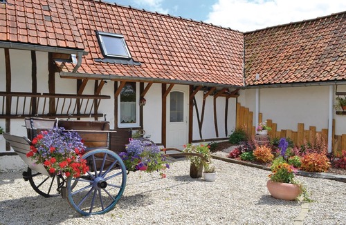 Bourthes House | Cozy home in Senlecques with WiFi