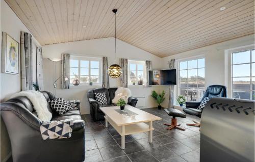 Skjern House | Cozy Home In Skjern With Sauna