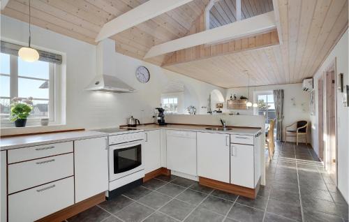 Skjern House | Cozy Home In Skjern With Sauna