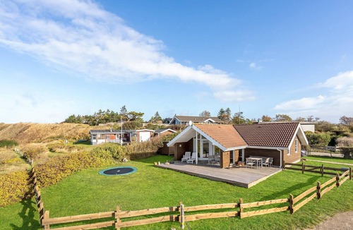 Frolunde House | Cozy home in Slagelse with kitchen