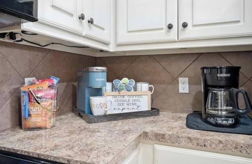 Lubbock House | Cozy home in Southwest LBK :Pet Friendly: Garage