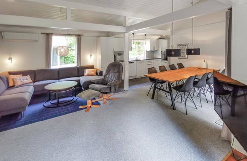 Spøttrup House | Cozy home in Spøttrup with WiFi