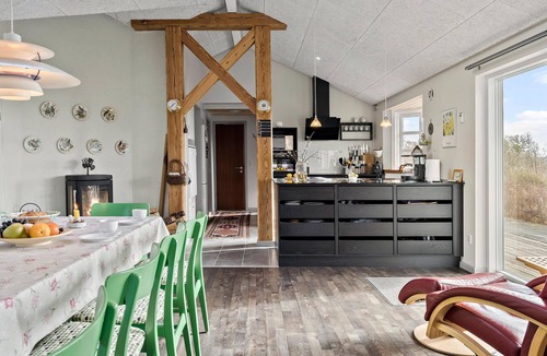Lihme House | Cozy home in Spøttrup with WiFi