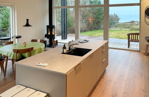 Spøttrup House | Cozy home in Spøttrup with sauna