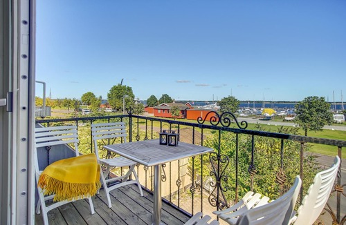 Stubbekobing House | Cozy home in Stubbekøbing with kitchen