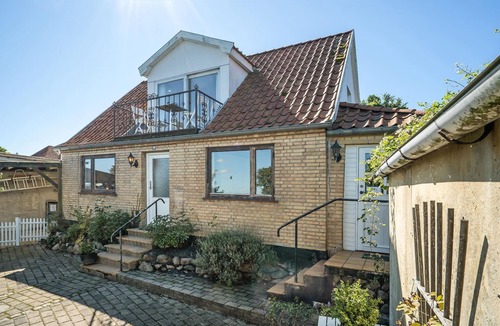 Stubbekobing House | Cozy home in Stubbekøbing with kitchen