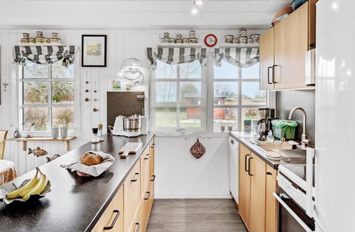 Kongsnæs House | Cozy home in Stubbekøbing with WiFi