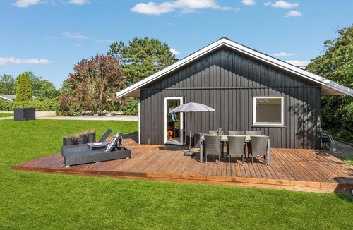 Skovmose House | Cozy home in Sydals with sauna