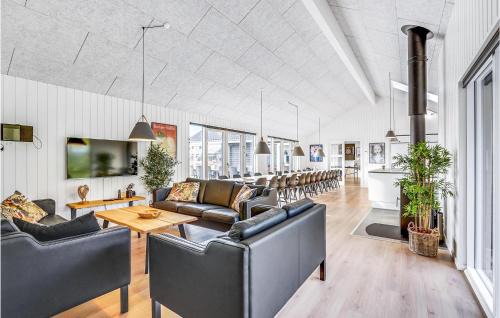 Mommark Strand House | Cozy Home In Sydals With Sauna