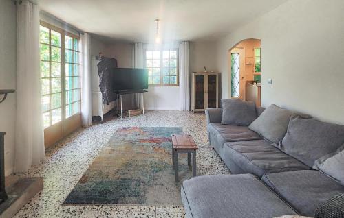Thezan-les-Beziers House | Cozy Home In Thézan Les Béziers