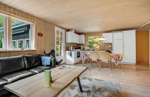 Thyholm House | Cozy home in Thyholm with WiFi
