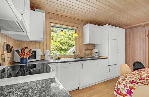 Thyholm House | Cozy home in Thyholm with WiFi